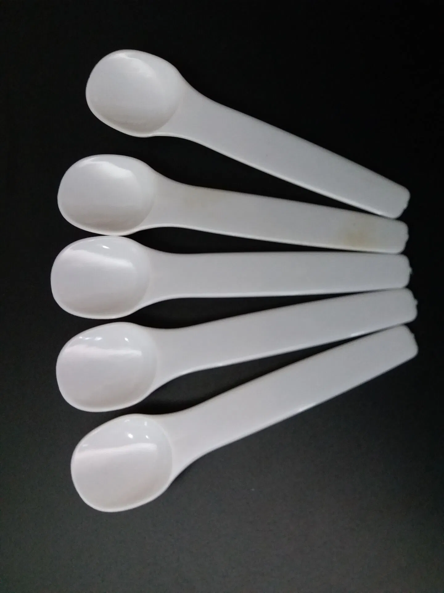 Disposable White Plastic Dessert Spoon