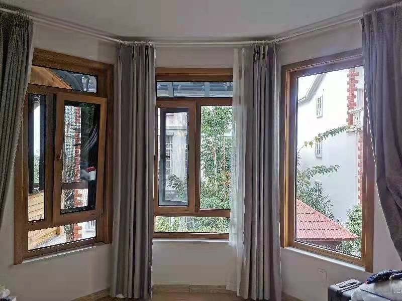 with CSA Certificate Wood Aluminum Window for House Villa Church Hotel