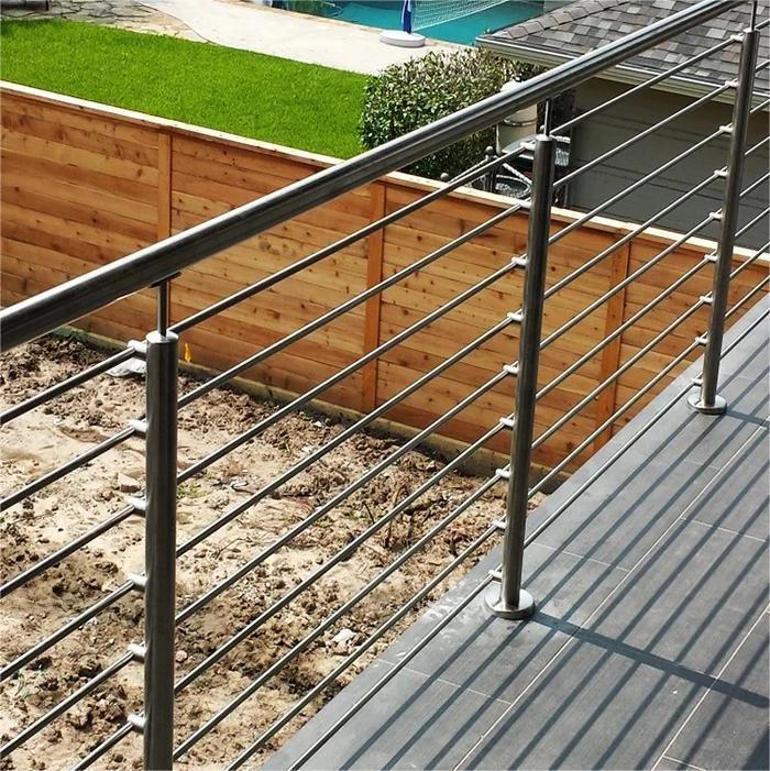 Stainless Steel Rod Balustrade Strong Structure Indoor Outdoor Use Ideal for Stairs Balconies and Decks