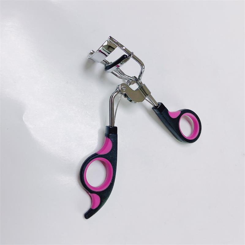 Beauty Custom Eyelash Curler Tools Black Eye Lash Curler Eyelash False Eyelash Curler with Double Injection Plastic Handle