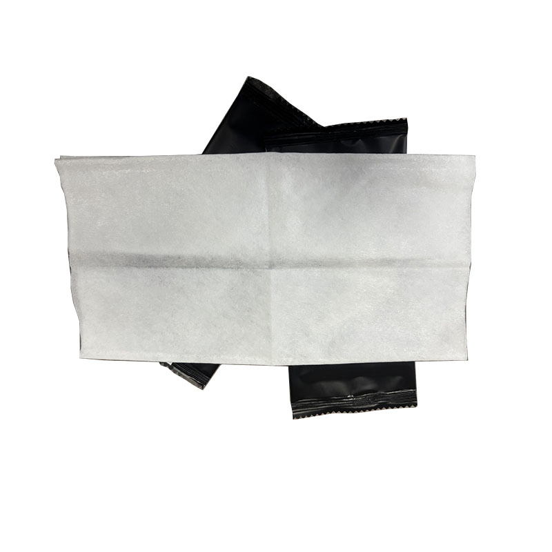 Antiperspirant Wet Wipes for Travel and Everyday Freshness