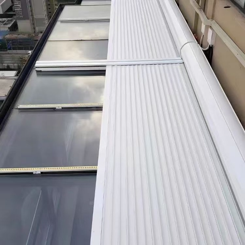 Factory-Made Outdoor Sunroom with Folding Aluminum Awning and Electric Sunshade Roof
