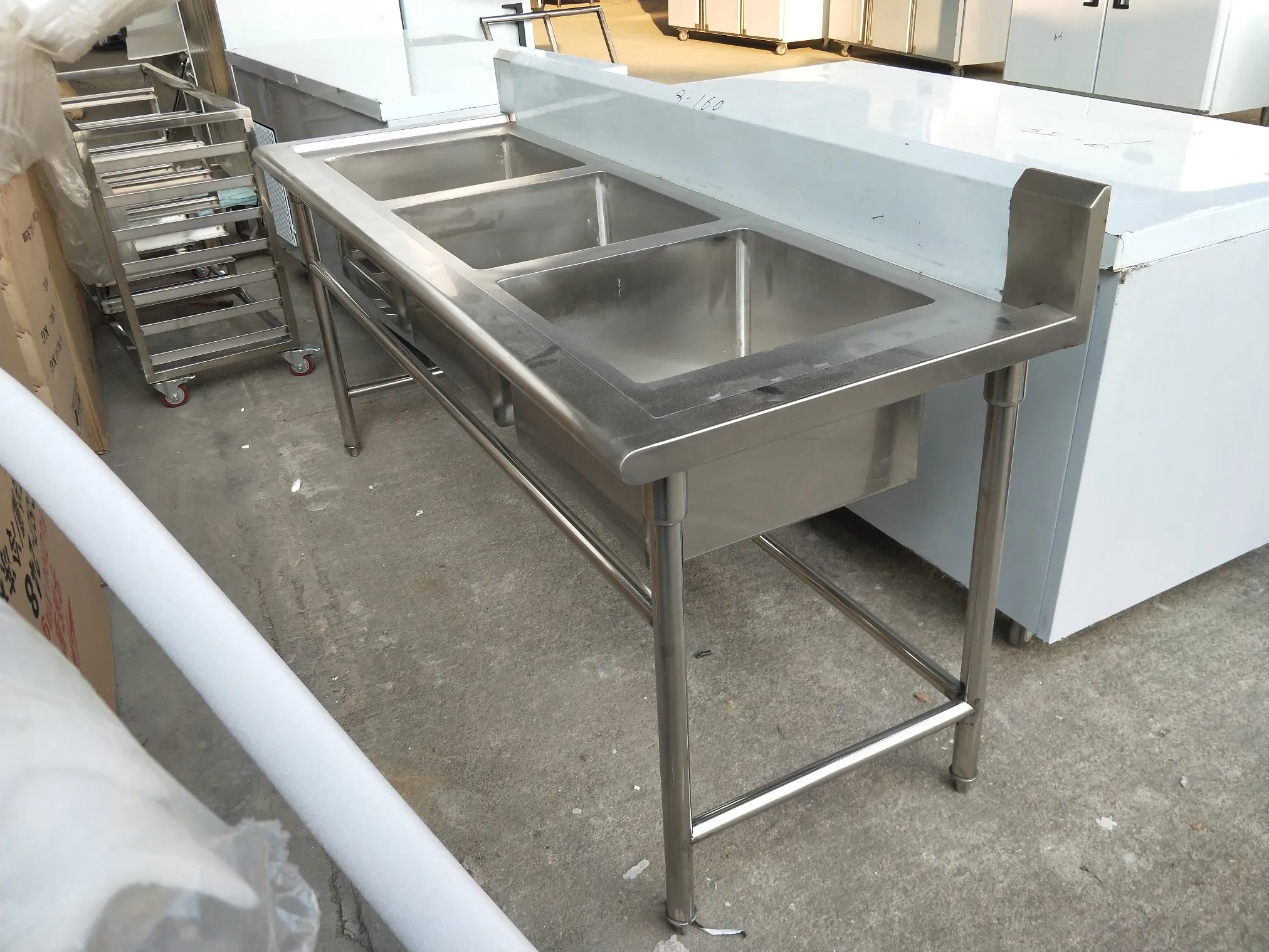 Kitchen Equiopment, Washing Sinks with Back Splash