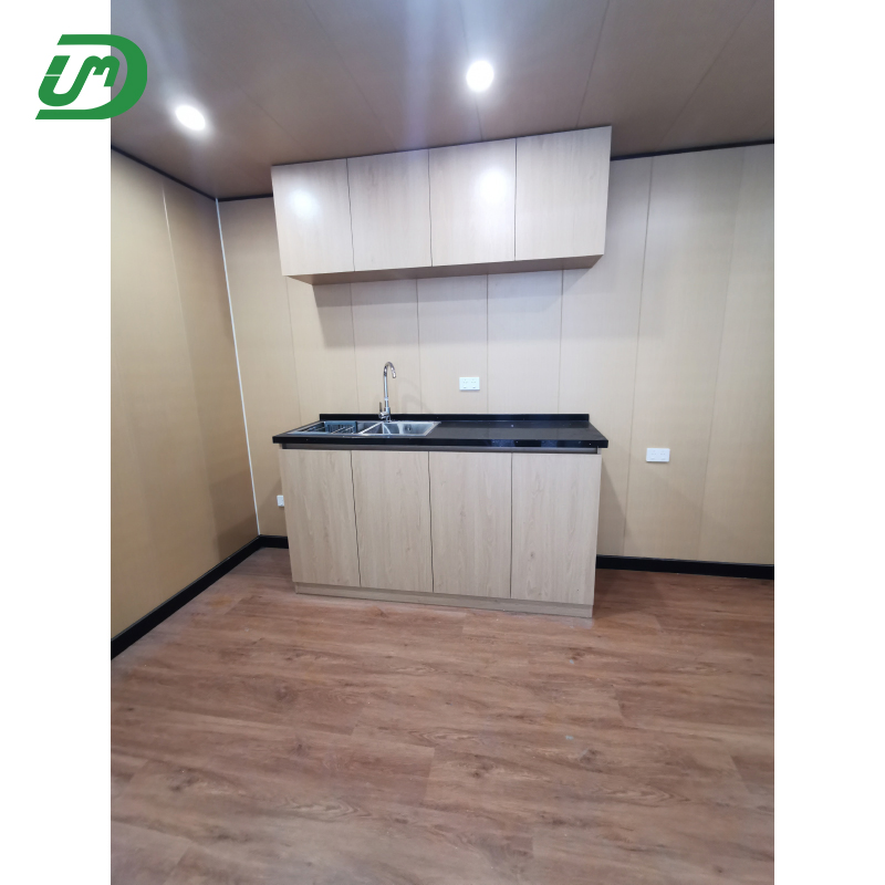 No Installation Required 5.8, 9, 11.8 Meter in Length Container House