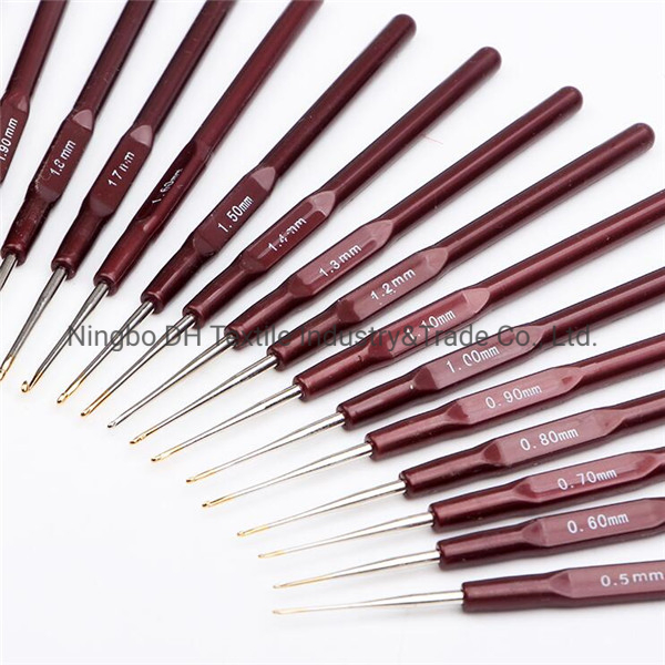 Aluminum or Iron Material Crochet Hook with Coffee Handle From China Factory