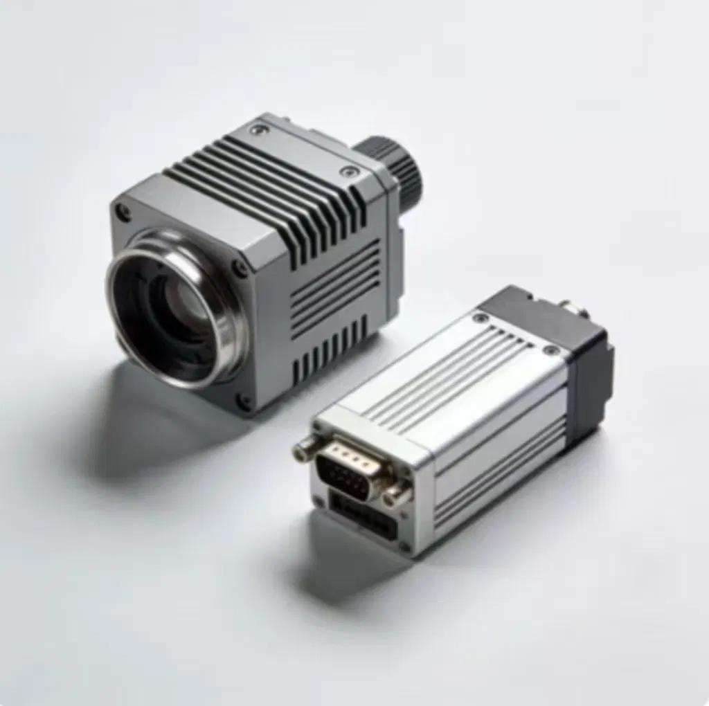 Компактная промышленная камера SWIR для встраиваемых систем