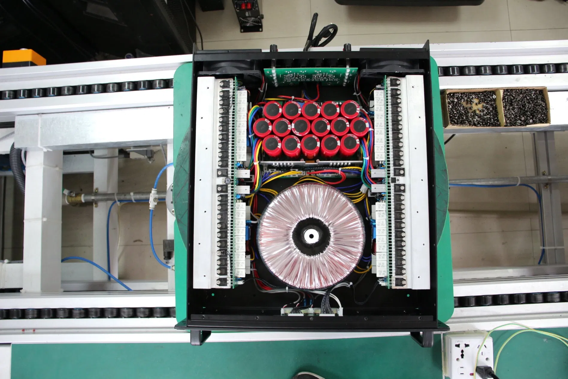 Xiy Ma4120 1200W*4 Audio Power Amplifier 3u Professional High Power Amplifier for Conference Stage Performance Theater