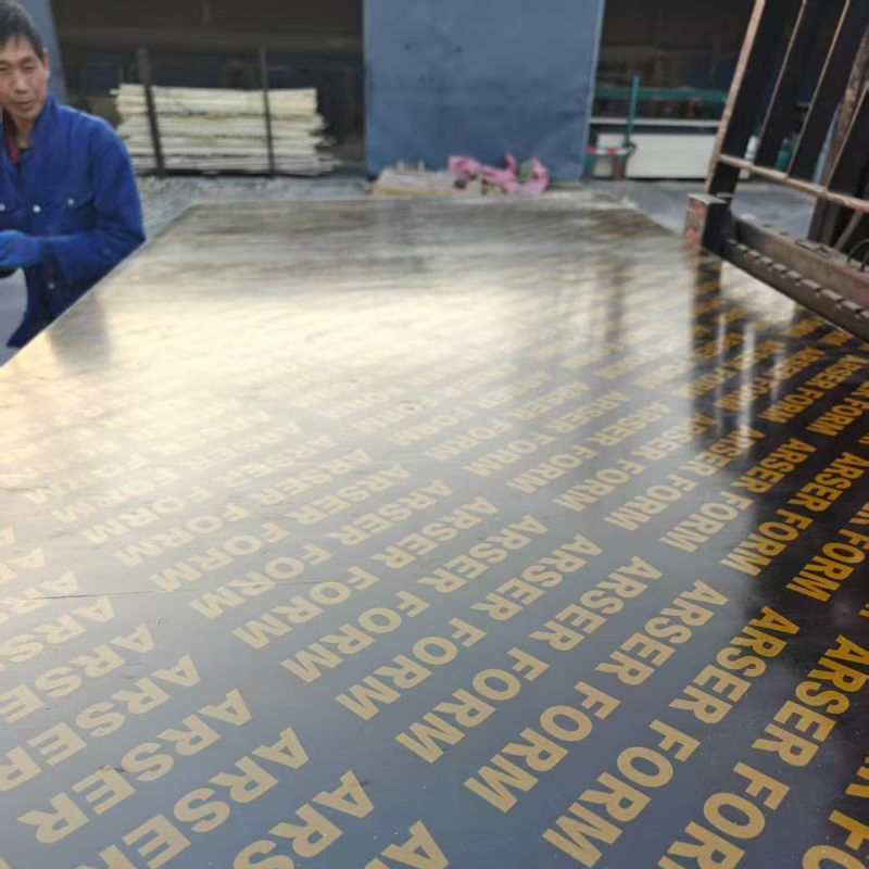 Черная ламинированная фанера 18 мм