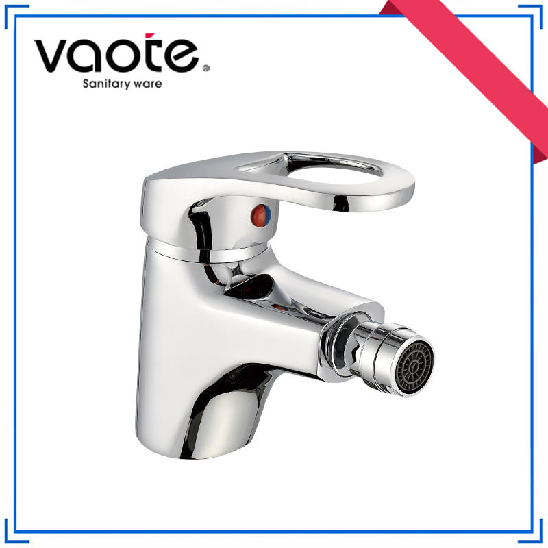 Kitchen Sink Mixer Faucet Brass Chrome Body with Zinc Handle (VT 11102)