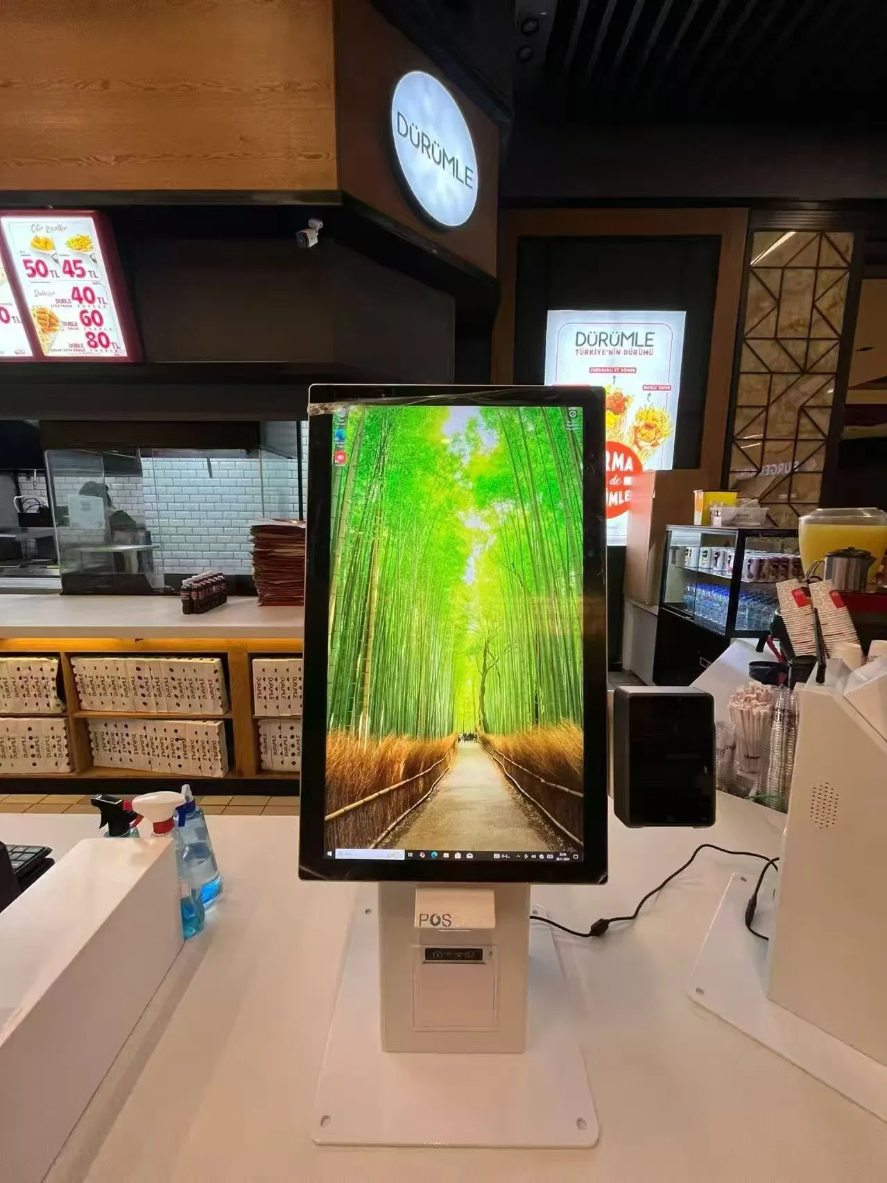 Сенсорный киоск 18.5 дюймов