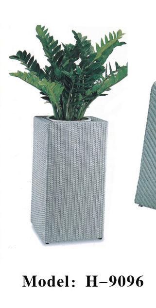 Кашпо прямоугольное из ротанга для цветов, напольное