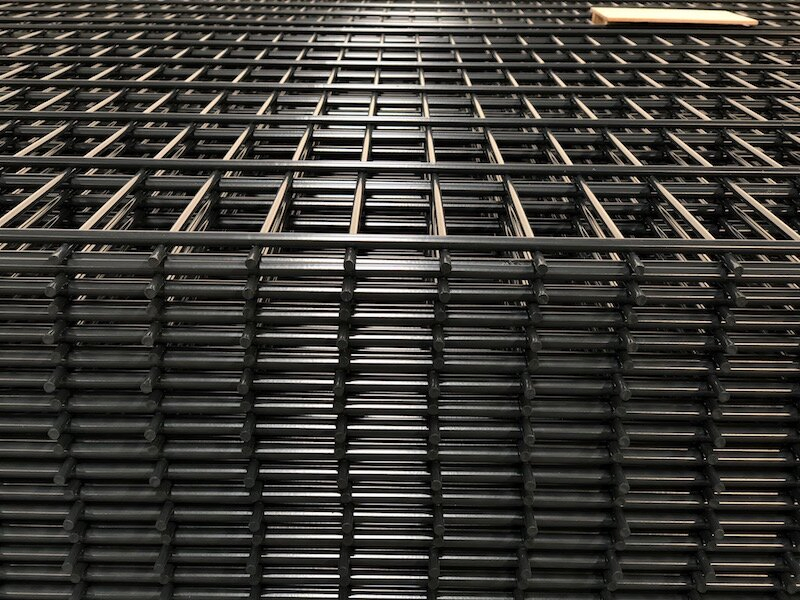 Contemporary 2D Fencing Solutions for Modern Home Exteriors