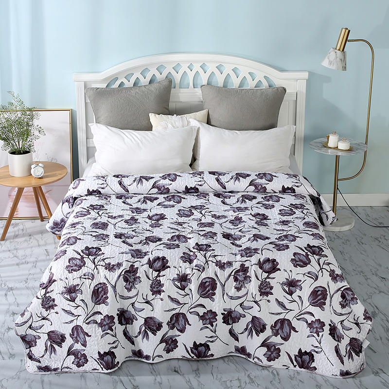 100% Microfiber Quilted Bedspread Summer Quilts with Bedsheet and Pillowcases
