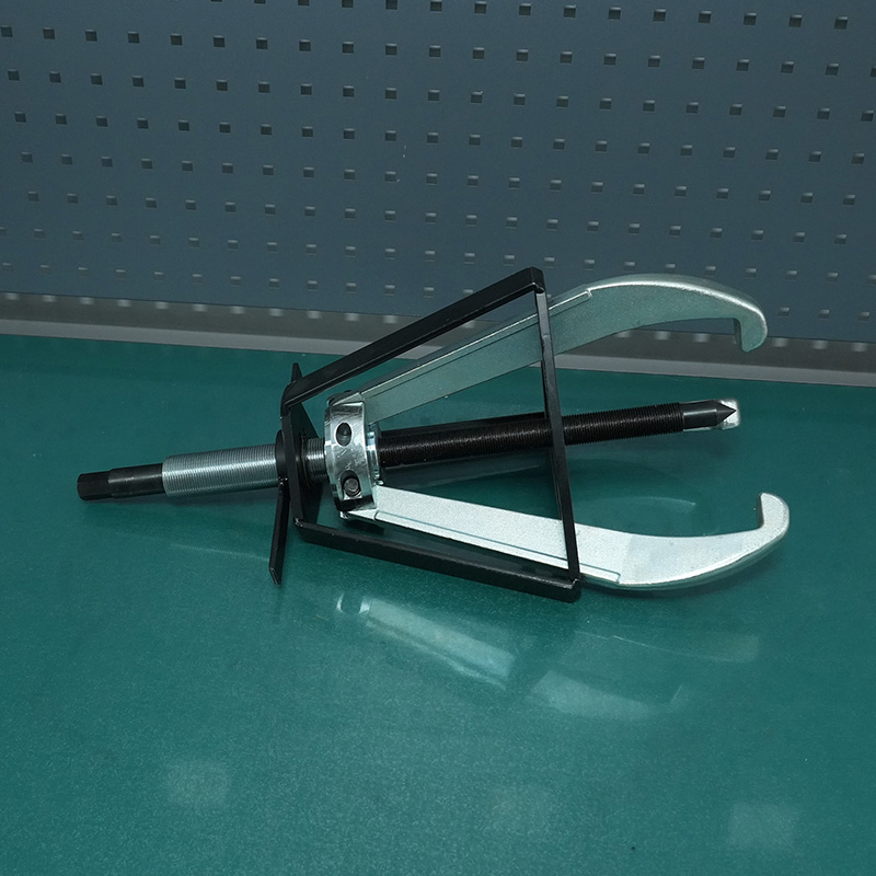 HORNIPAC EP110 Posi Lock Mechanical Puller Skid-Resistant 20Ton Manual Mechanical Gear Puller