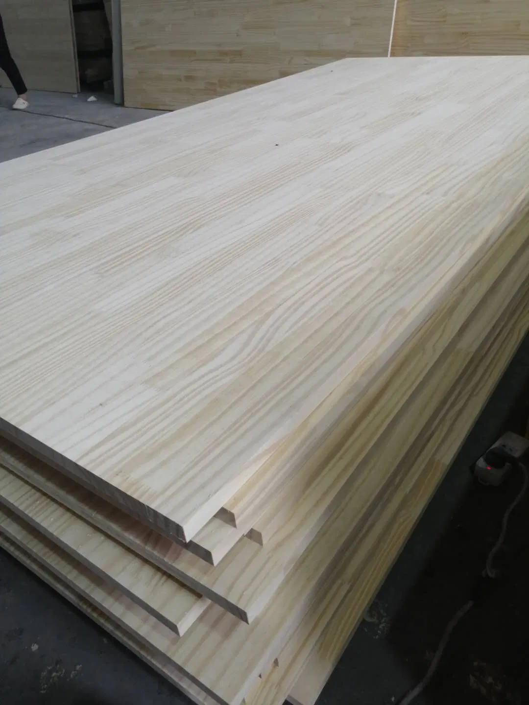 Wholesale High Quality Paulownia/Pine/Poplar/Cedar/Birch/Oak Solid Wood Edge Glued Boards