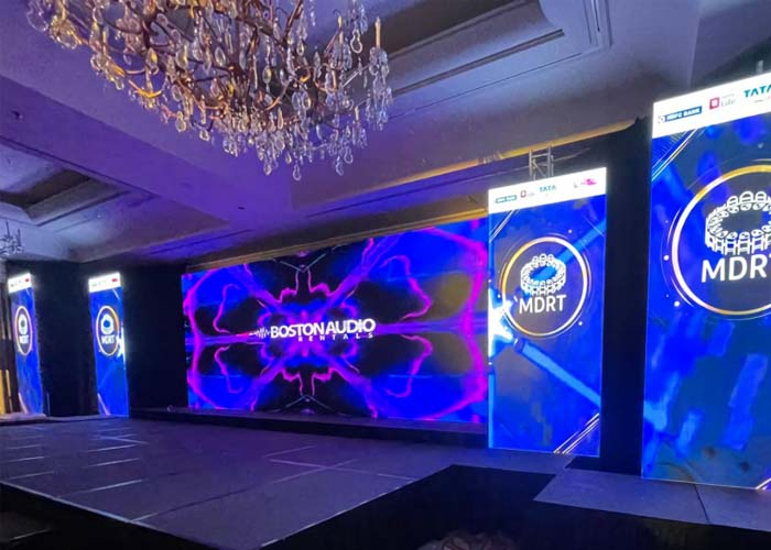 P2.9 P3.91 Movable Portable Giant DJ Booth Signage by Pantalla Indoor Outdoor Video Rental Display Screens LED Wall for Big Event