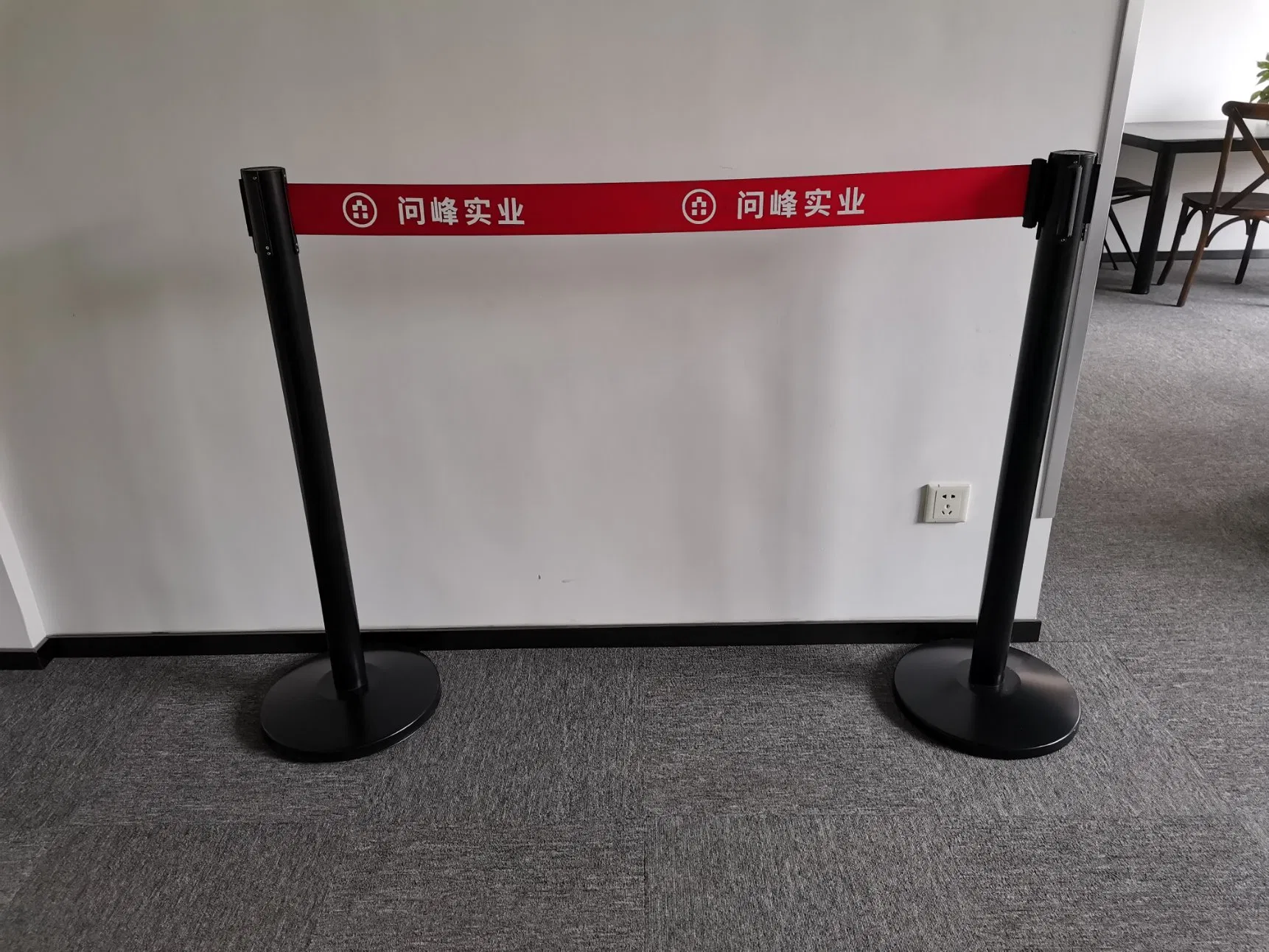 Stainless Post Queue Pole Retractable Belt Barrier Crowd Control