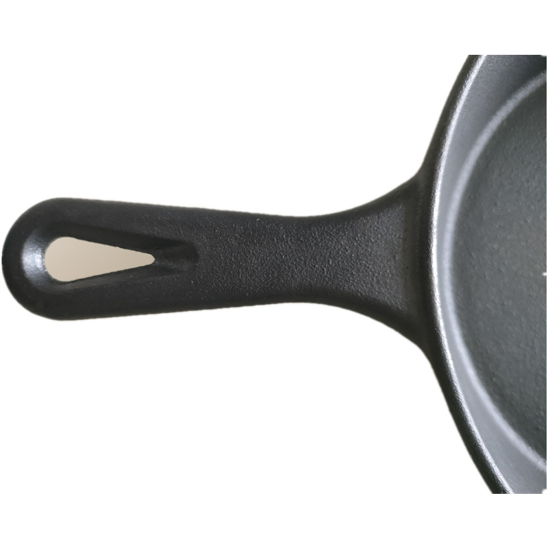 Wholesale Mini 8 Inch Pre-Seasoned Fried Steak Pancakes Cast Iron Pan Skillet