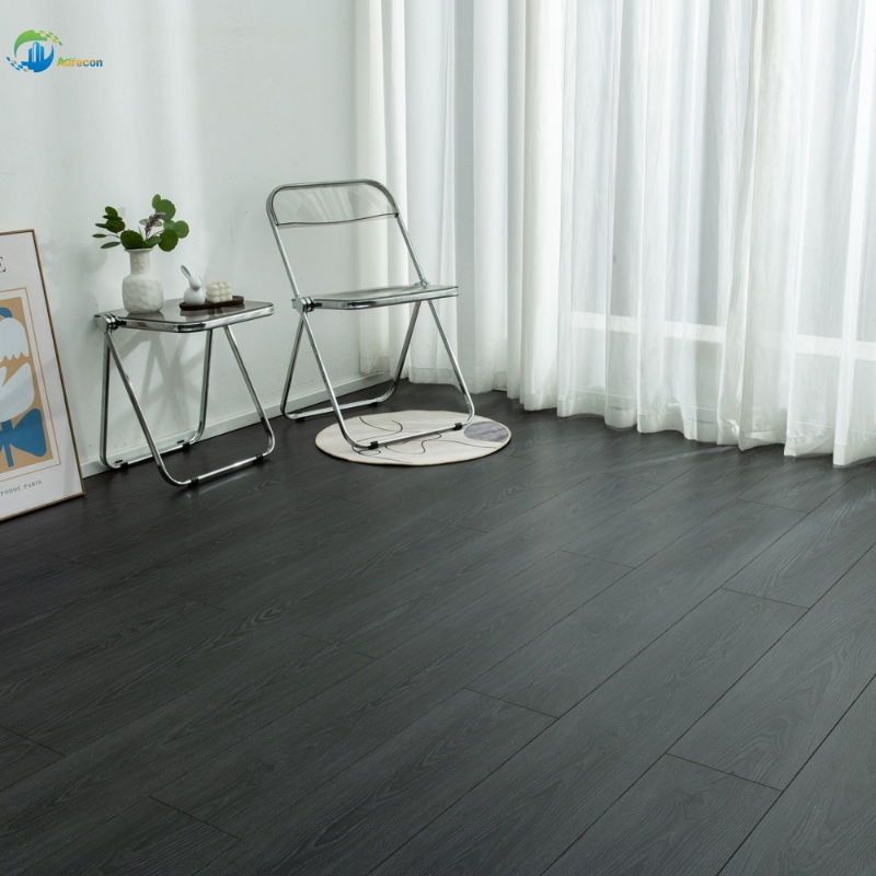 Engineered Wood Flooring E0 Grade Stain-Resistant Top Coating Anti-Scratch Waterproof Wear-Resistant