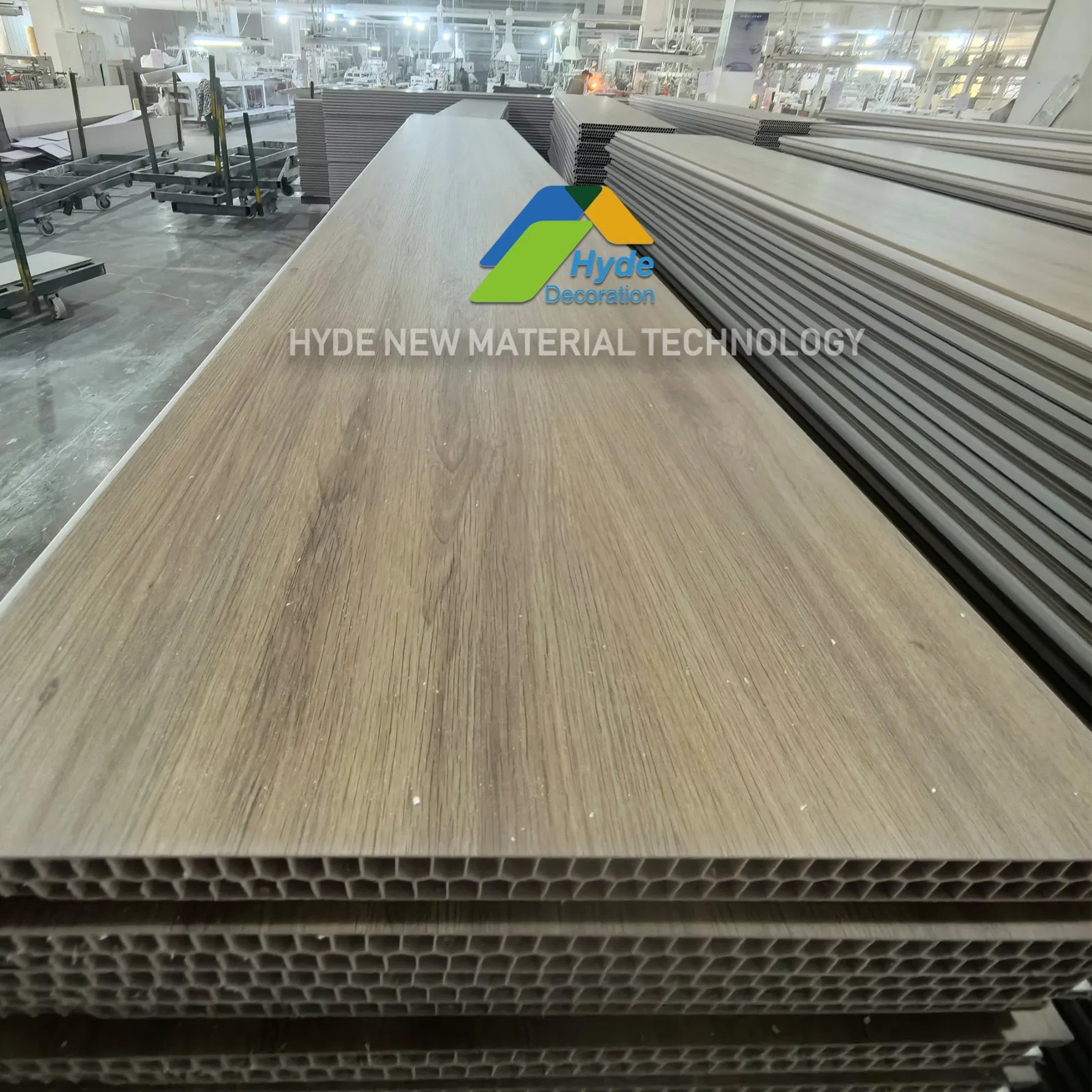 Long Service Life Mildew-Proof / Mold Resistant Fast Construction Honeycomb Core High Rigidity / Hardness PVC Cubicle Wall Partition