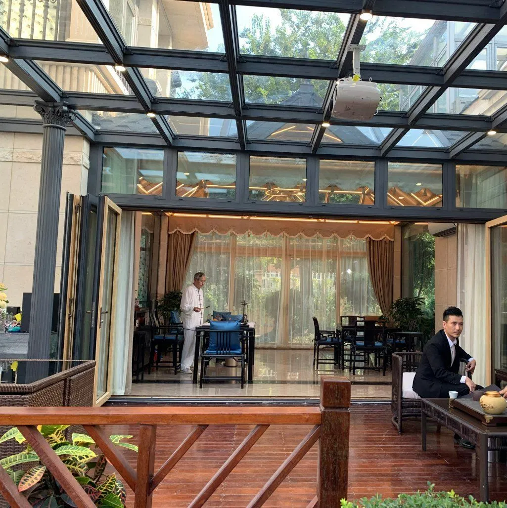 Energy Saving Glass Houses Outdoor Sunroom Solution for Instagrammable Places Caterers