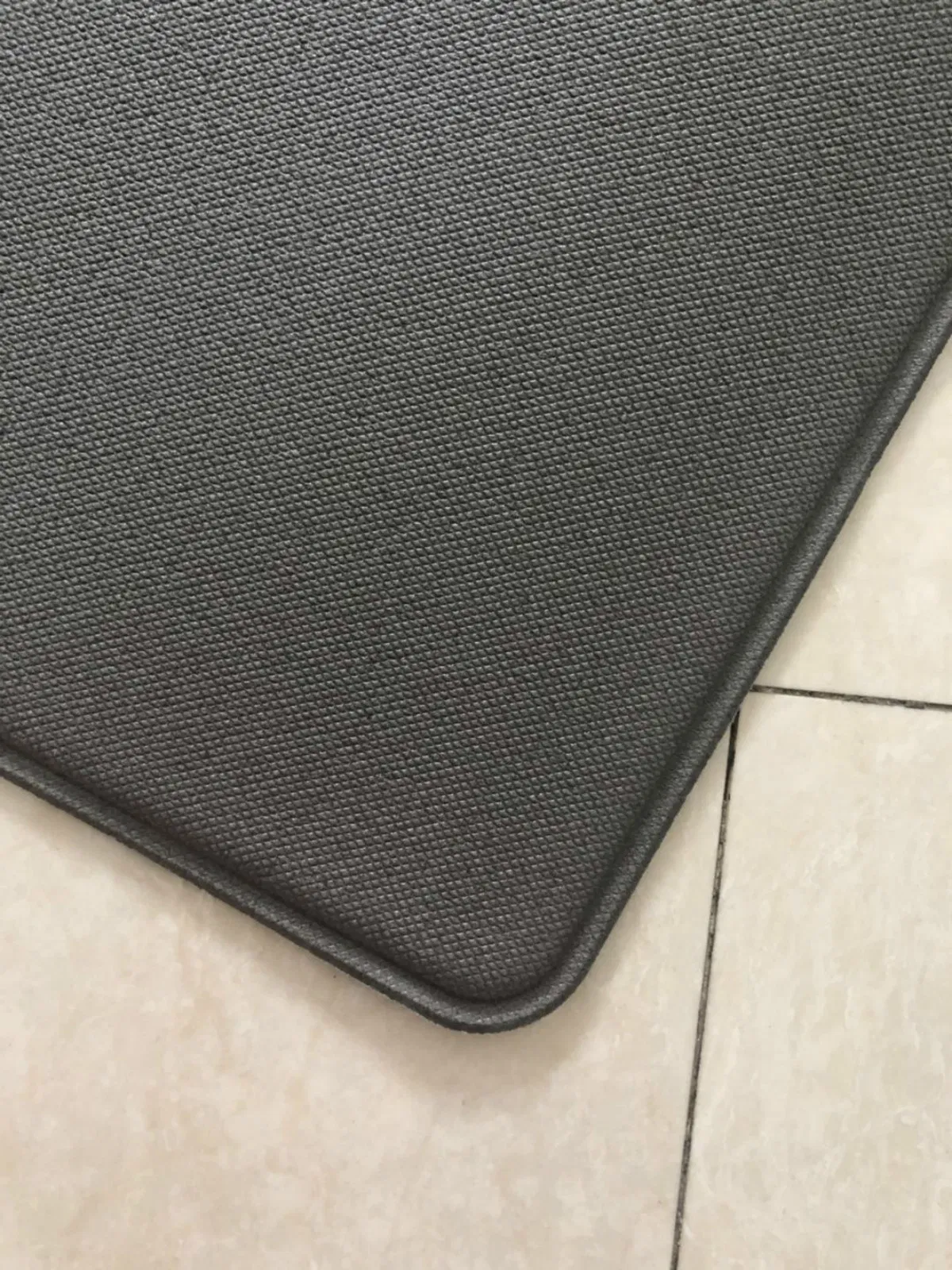 Amazon Wholesale Polyester Material Waterproof Anti Fatigue 40*120cm Kitchen Carpet