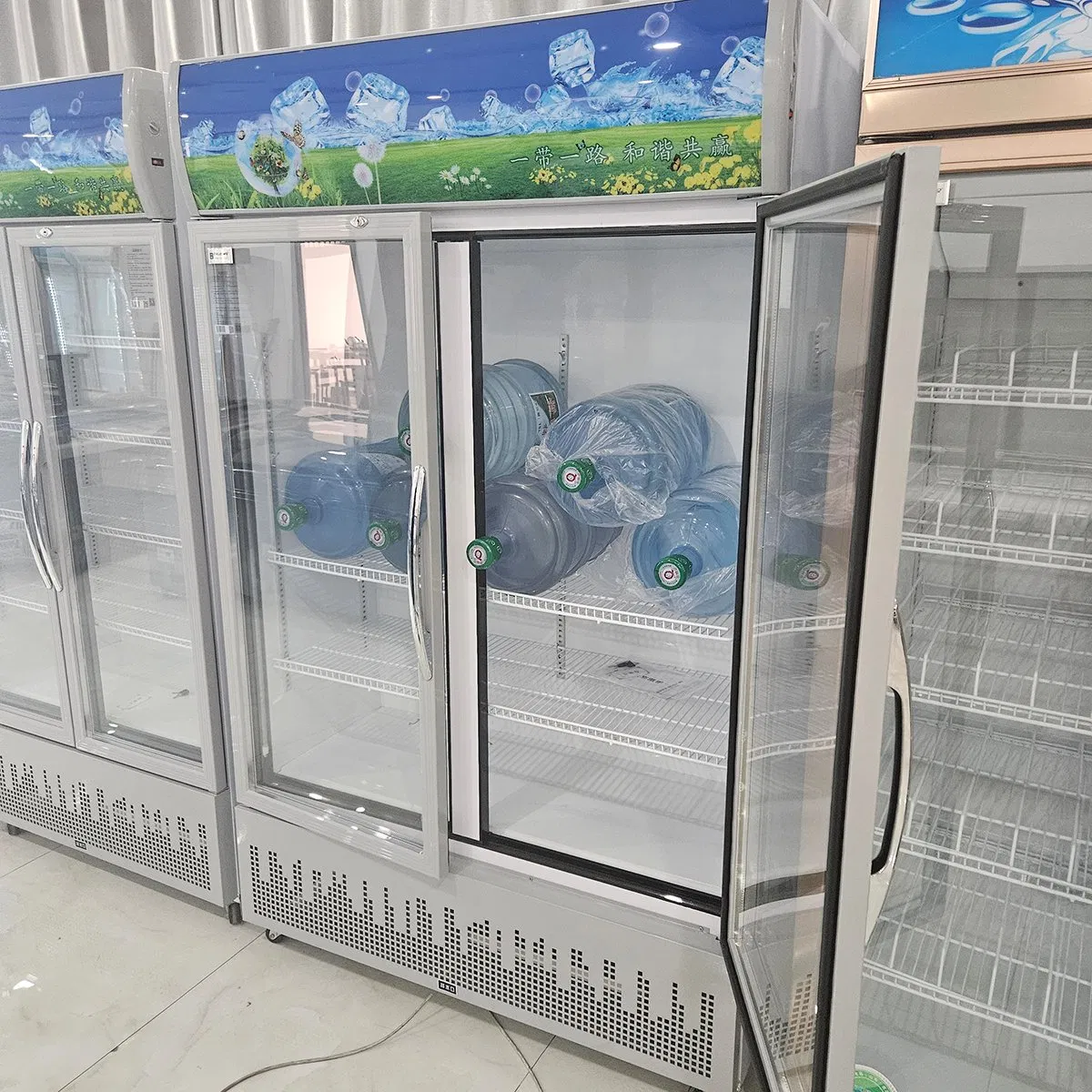 Commercial Glass Beverage Refrigerator Supermarket Grocery Store Energy Drink Display Refrigerator