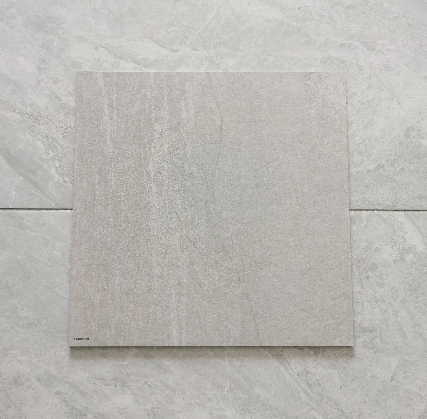 Керамогранит 600x600 антискользящий матовый серый