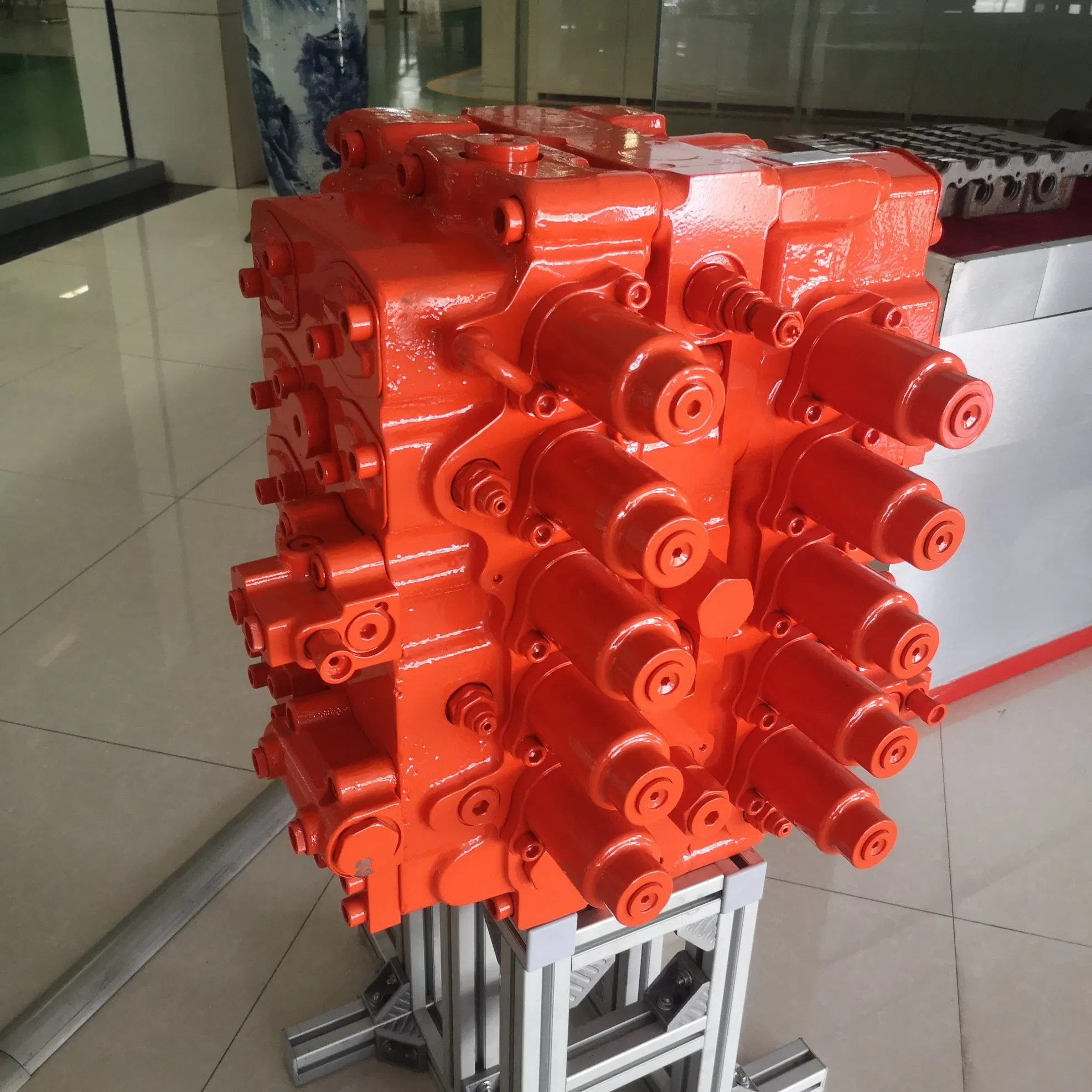 Гидравлический клапан VM40/UK36 для экскаватора