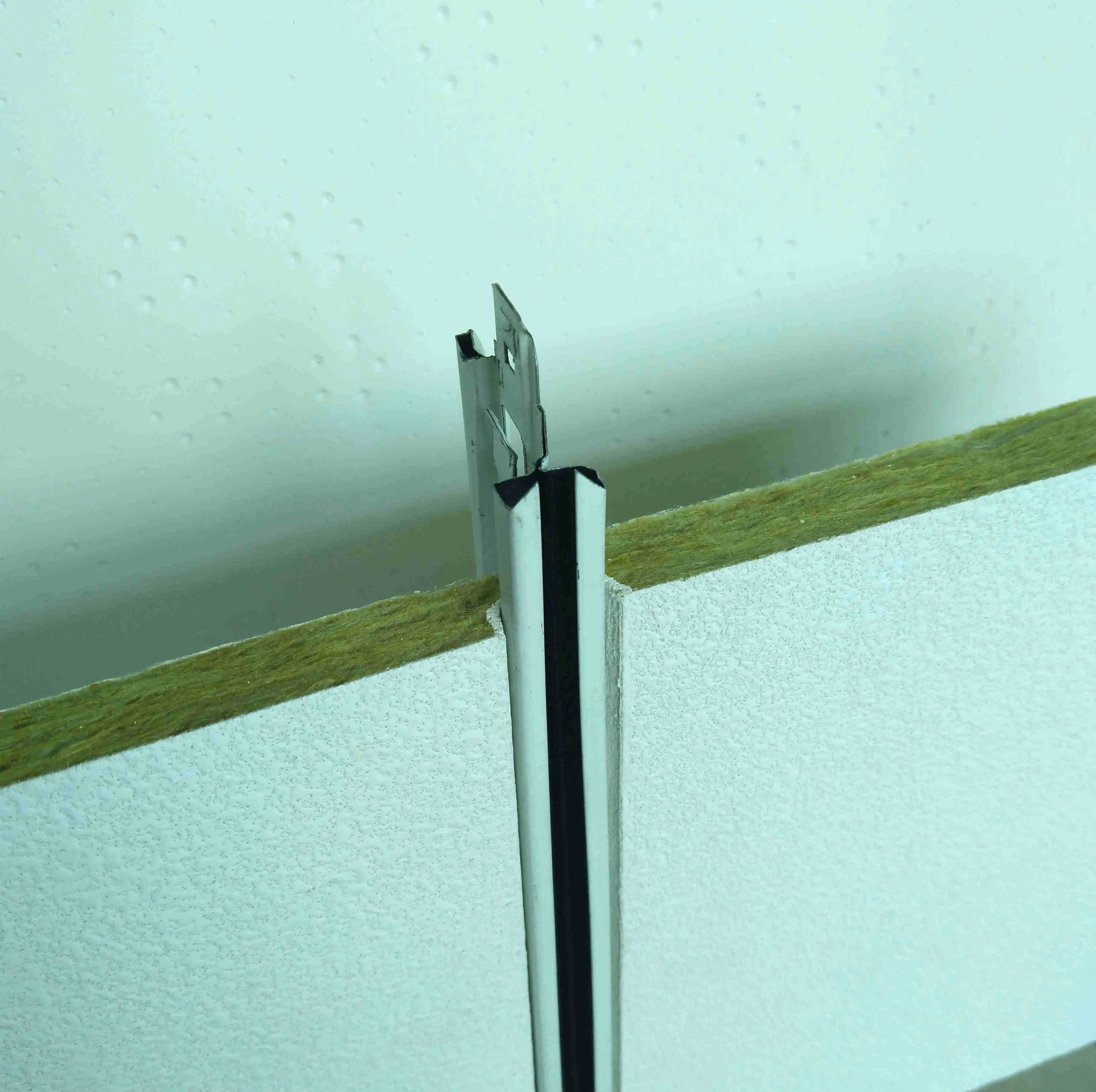 Made in China Light Steel Keel and T-Bar Suspended Ceiling Grid for Easy Assembly