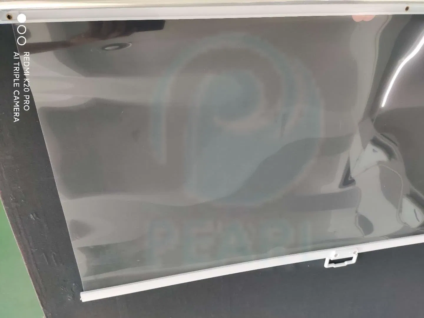 Durable Transparent Solid Decelerate Semi-Automatic Vertical Plastic Night Blind for Ice Locker