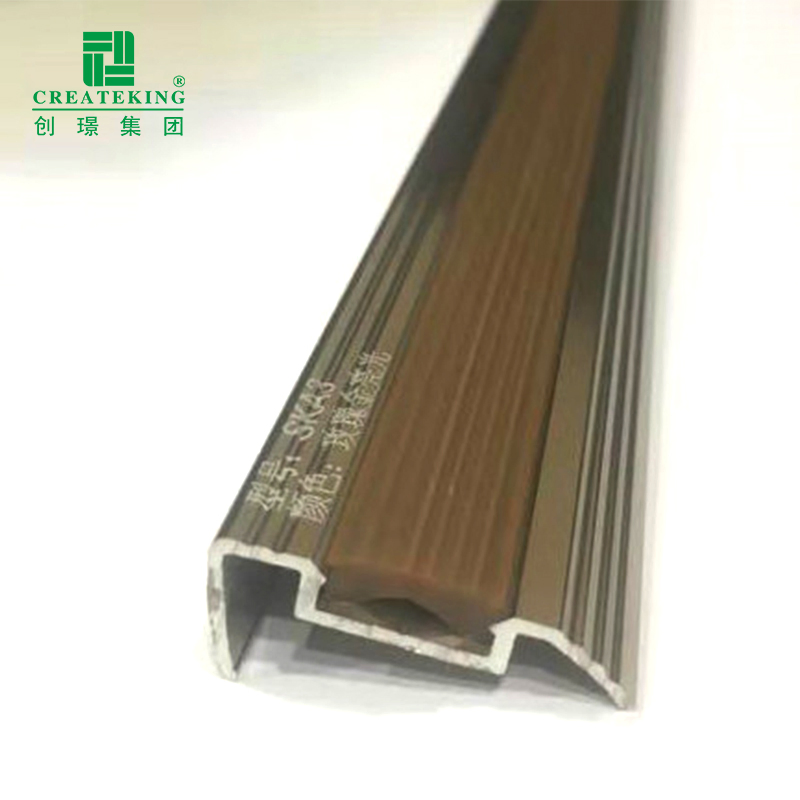 China Supplier Hot Selling High-Quality L End Cap with Anti-Slip Rose Rubber