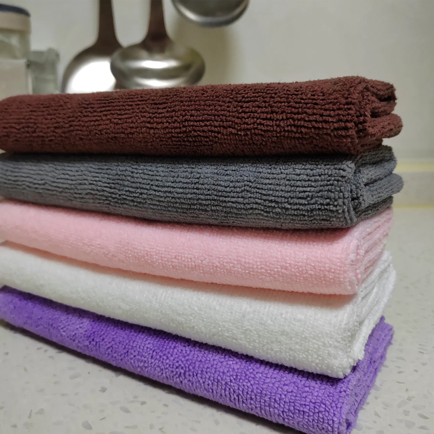Wholesale Quick Dry Microfiber Car Cleaning Towel with Custom Logo Laser Engraving/Printing/Embroidered