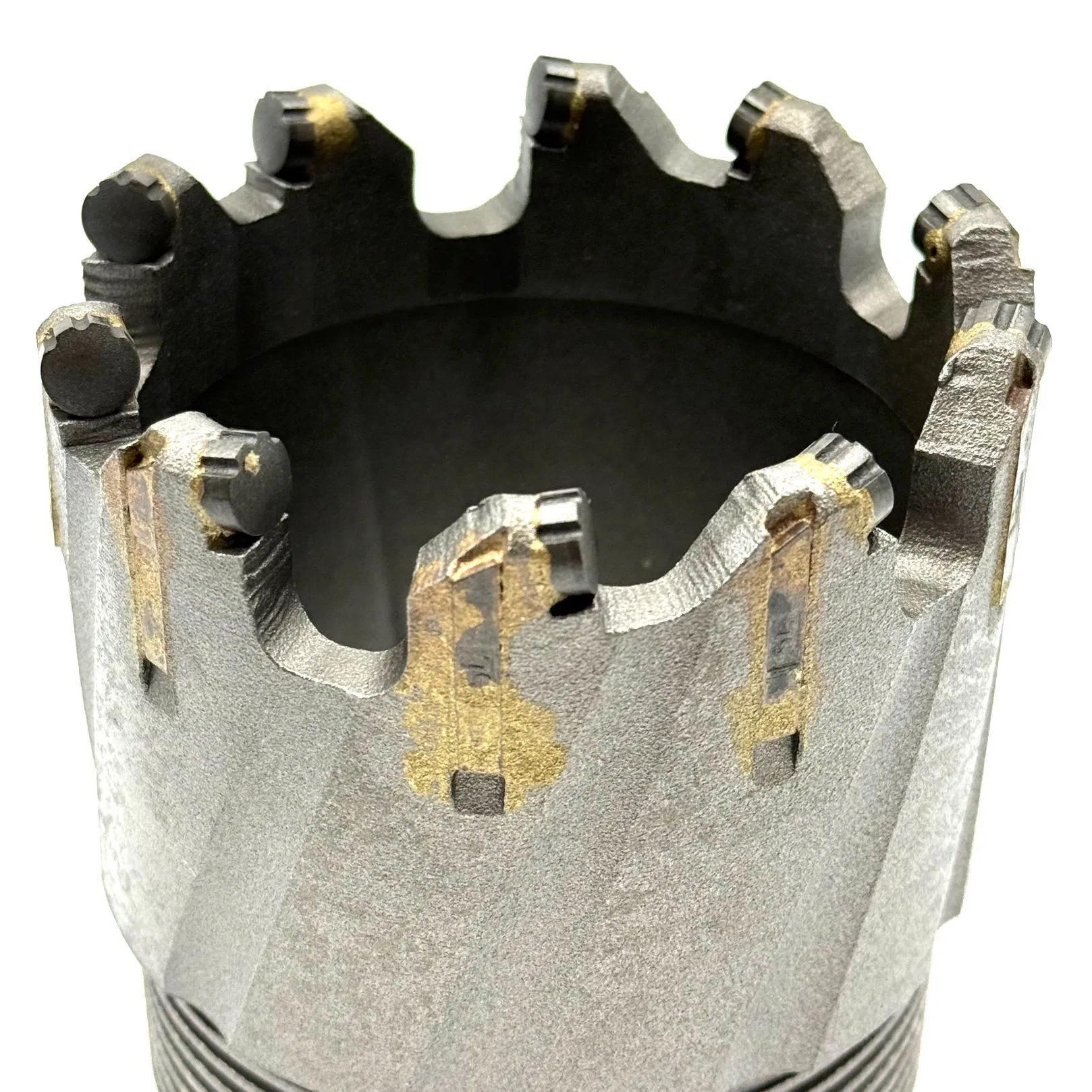 Sawtooth-Equipped Quick Drill Bit for Construction