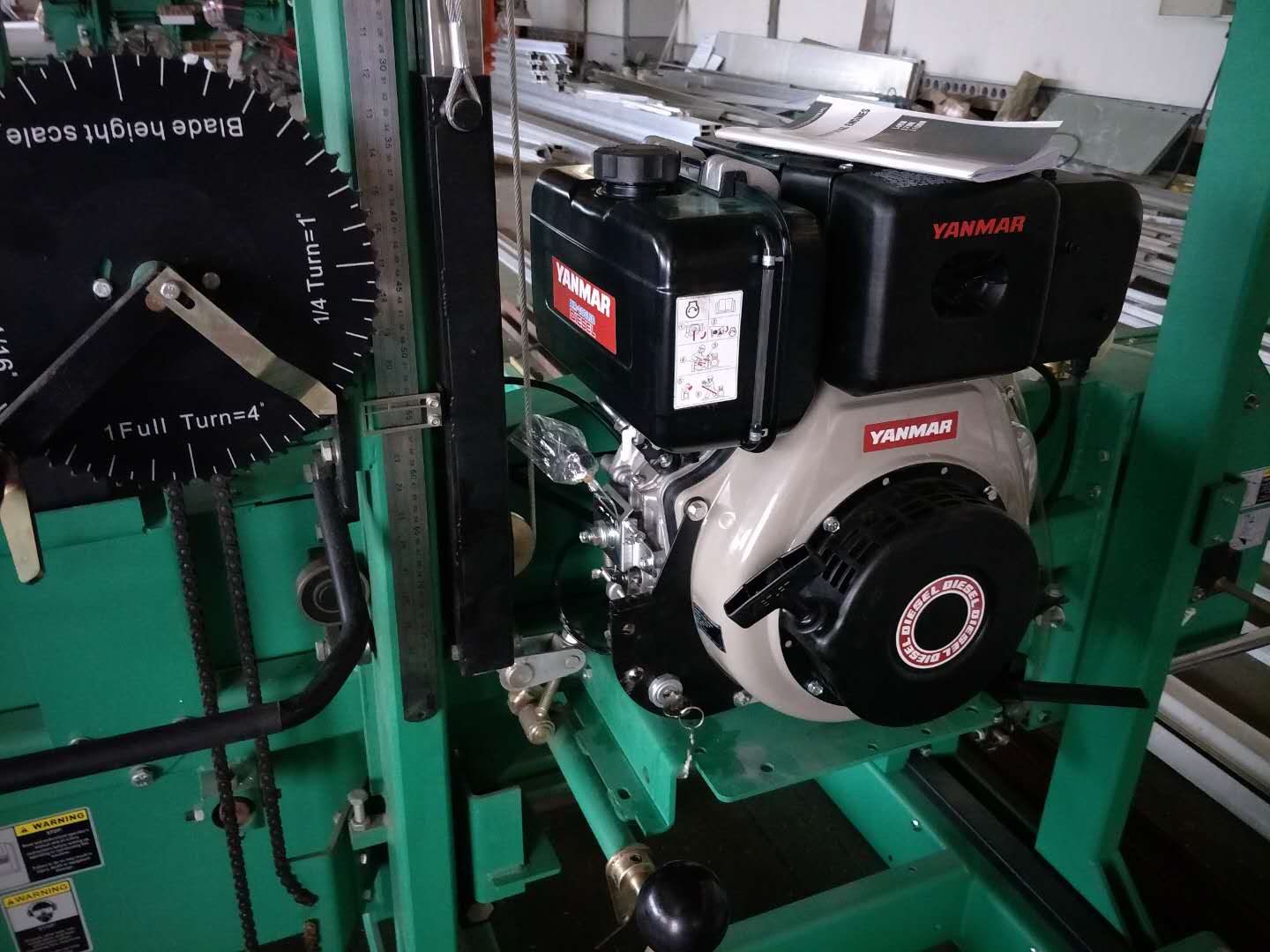 Ленточная пила по дереву горизонтальная для деревообработки