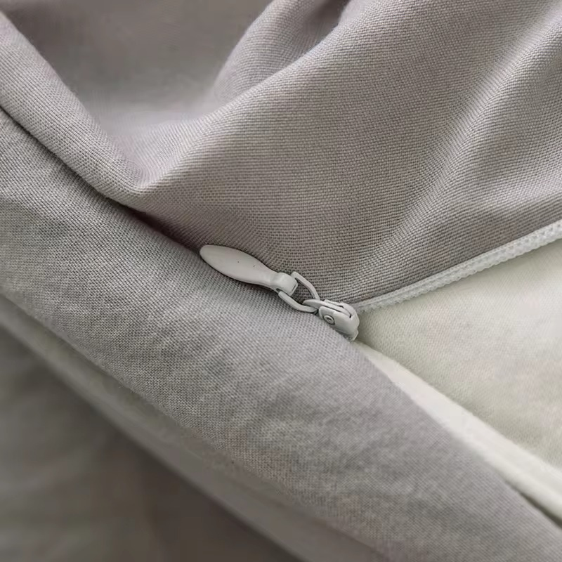 Wholesale Modernization Long-Staple Cotton Elegant Sheet Duvet Cover Bed Skirt Four-Piece Set