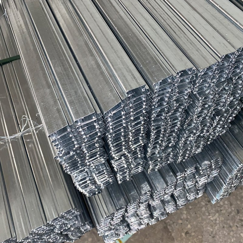 Column Structural Roofing Poultry Farm House Prefabricated Building Steel Structure Greenhouse Skeleton