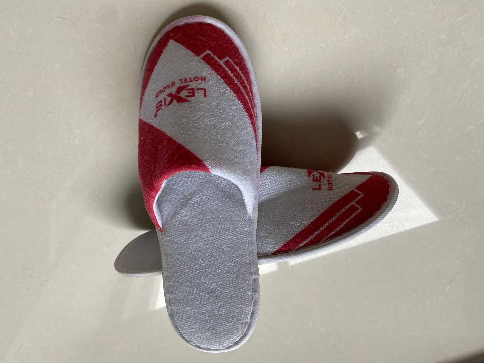 Wholesale Low Price Luxury Towel PVC Sole Hotel SPA Slippers for Guests to Provide Various Models