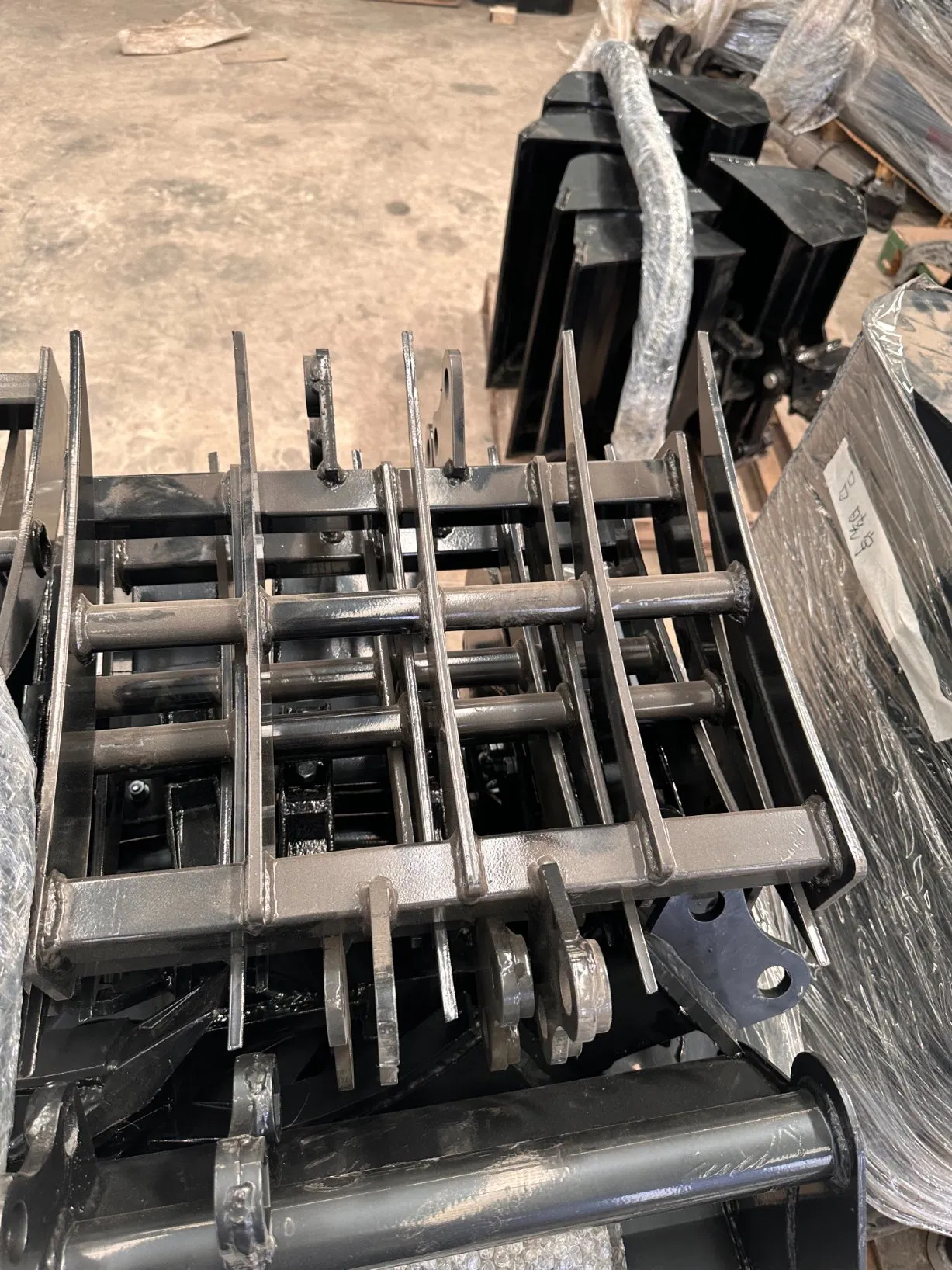 High Performance High Quality Excavator Curved Root Rakes Excavator Tilt Stick Rake Garden Rake