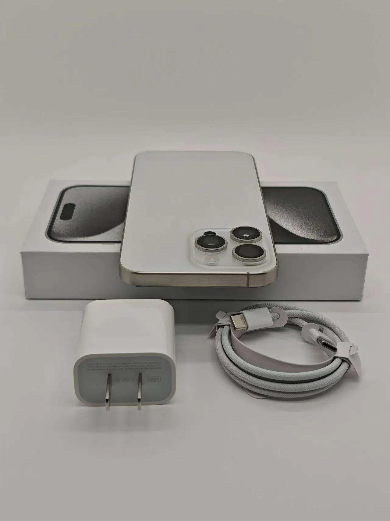 Wholesale Genuine 15 PRO Max Phone Dual SIM 5g Us Version GSM CDMA LTE Smart Phone