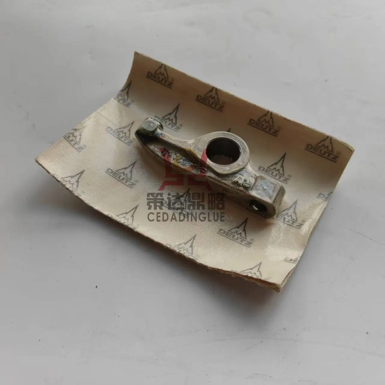 Рокерная коромысло 02109628 для дизельного двигателя Deutz