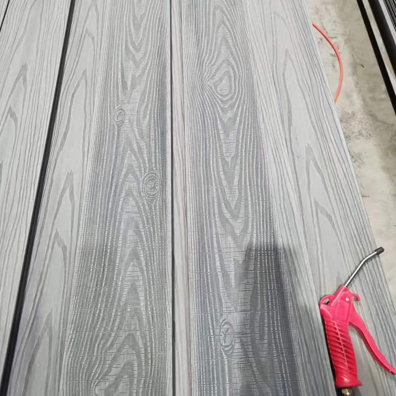 Anti-Fade 150X22.5mm 3D Wood Grain WPC Co-Extrusion Composite Decking for Outdoor Use