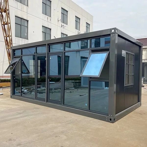 Prefab Modular Portable Flat Pack Australian Standard Homes Prebuilt Container House Garage Storage Luxury Fabricated Living Container House Portable House