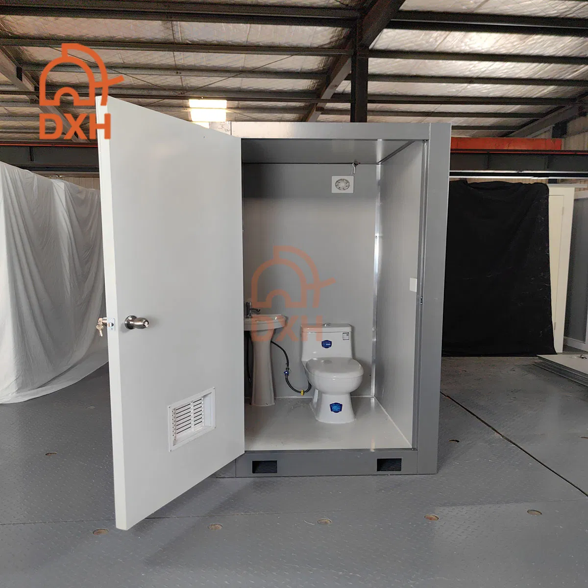 Dxh Convenient Customized Fabricated Resorts Movable Lavatory Cheap Price Restroom Parks Water Closet Existing Building Container Toilet