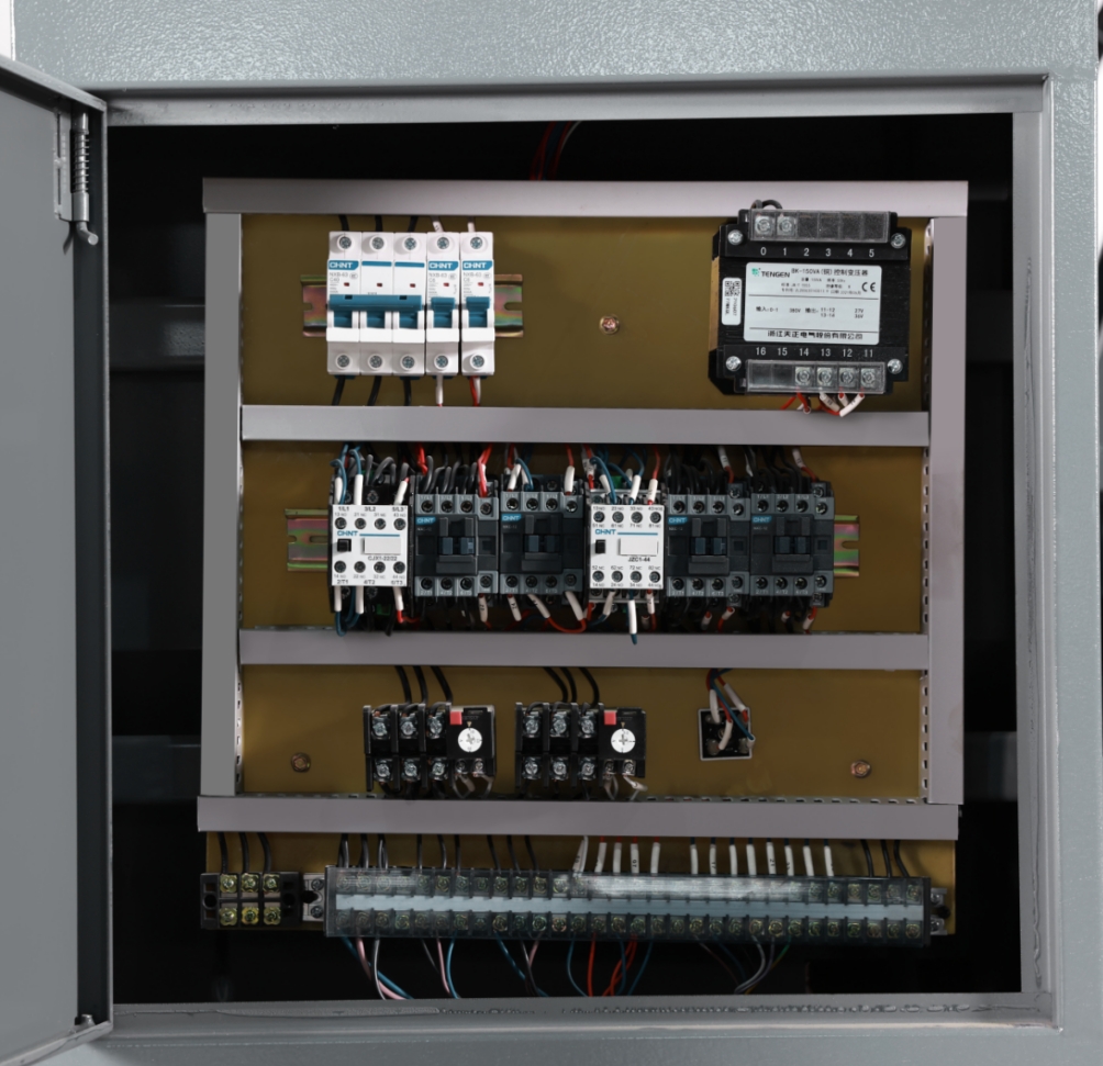 Ленточная пила по металлу полуавтоматическая гидравлическая GHZ4240