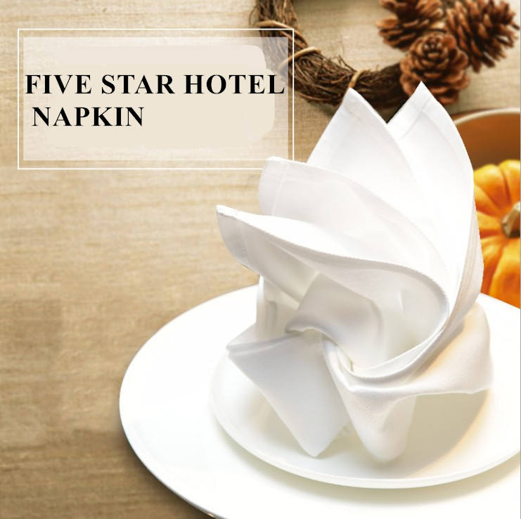 Luxurious White Cotton Dinner Napkins for Hotel Use
