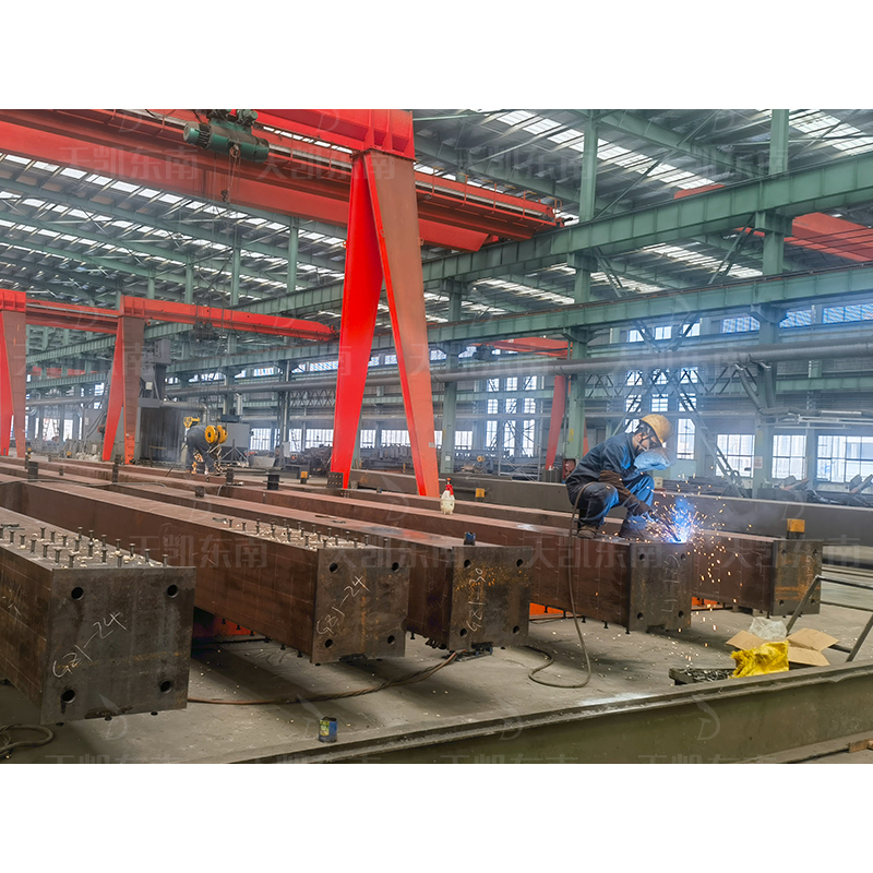 Customizable Steel Buildings for Large-Scale Industrial Park Projects