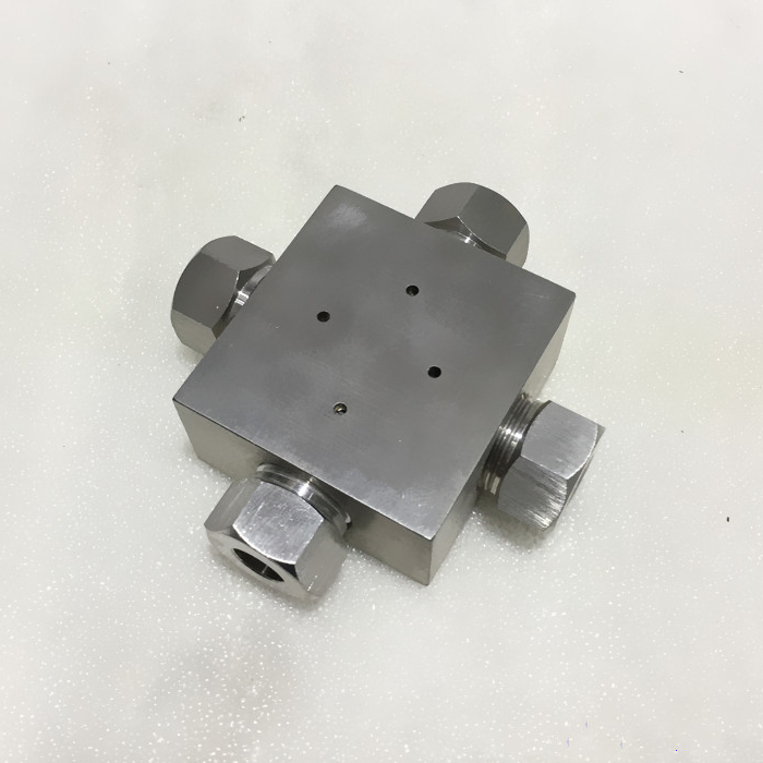 Waterjet Cutter Pipe Fitting Parts 9/16 in 60K Cross a-0777-3