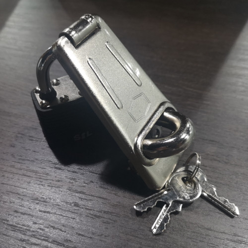 Key Locking Hasp Furniture Cabinet Door Safety Hasp Lock, Hasp and Staple Lock