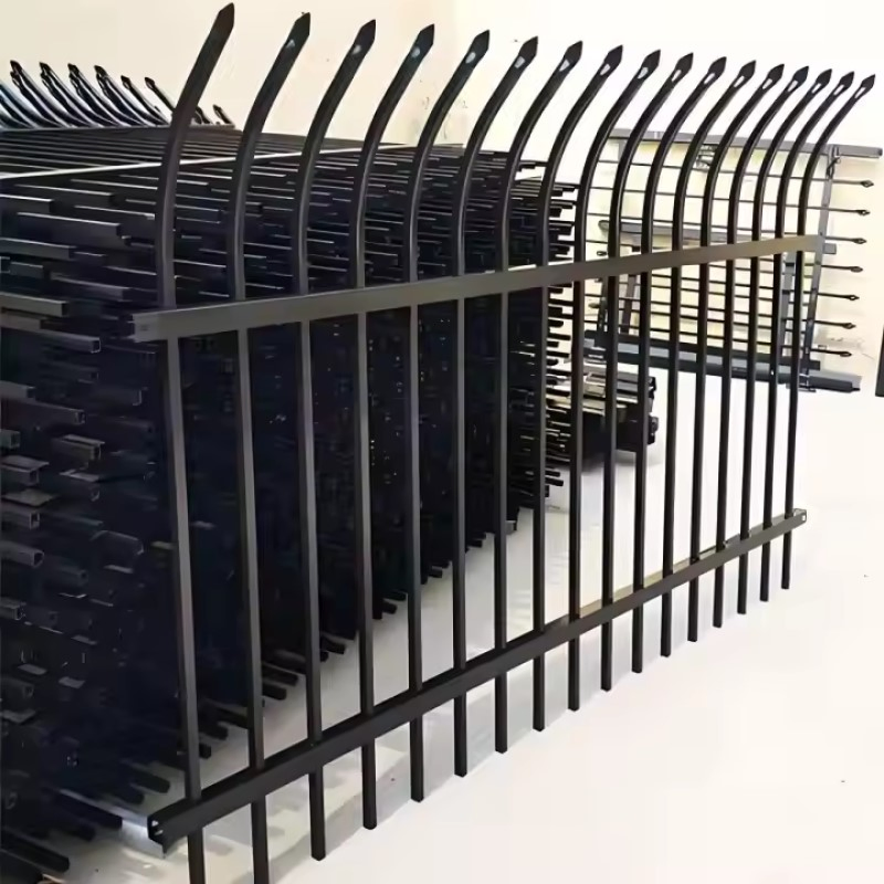 Heavy-Duty Metal Garden Fence with CE Certification for All Weather